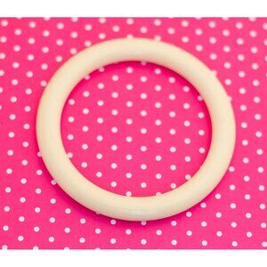 Vintage Divine Halo Bangle by Avon 8 inch - P11